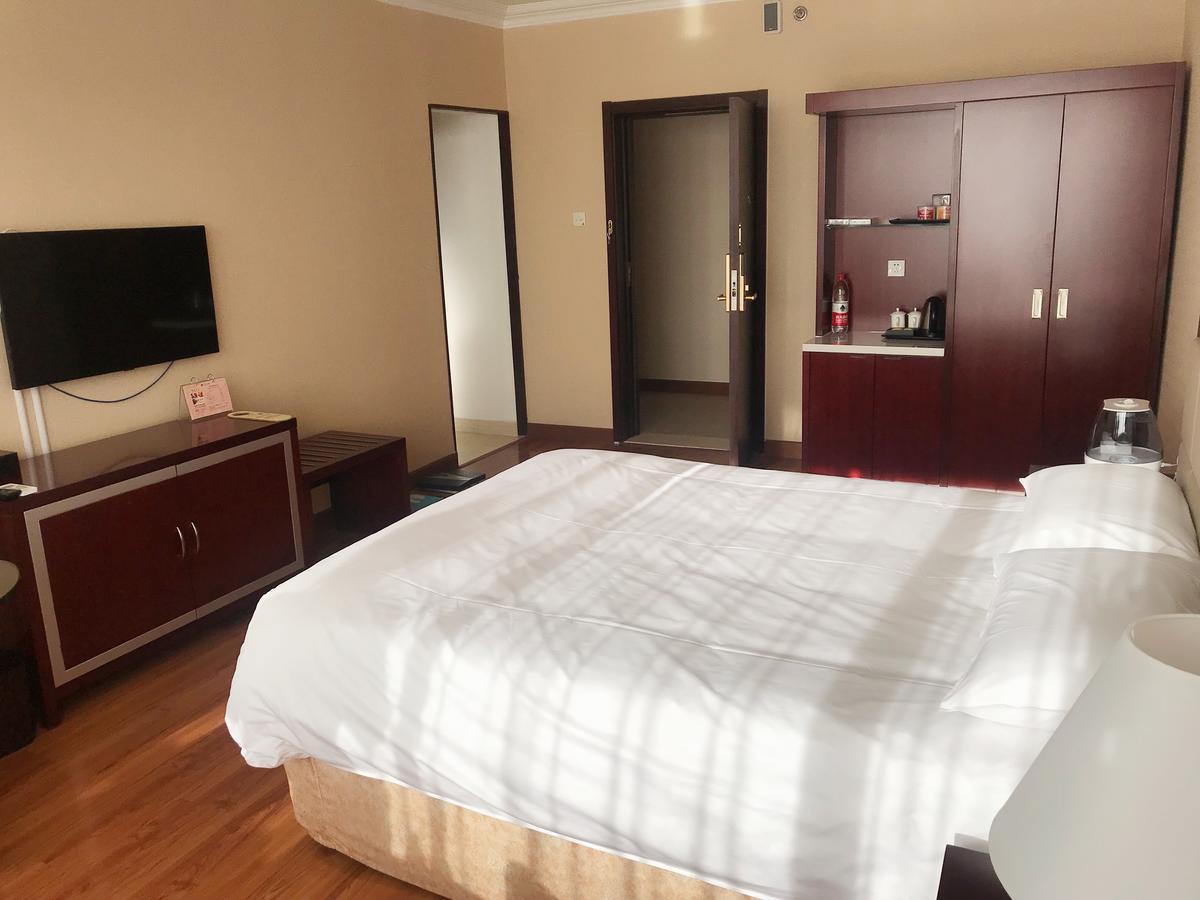 Yanshan Hotel Пекин Экстерьер фото