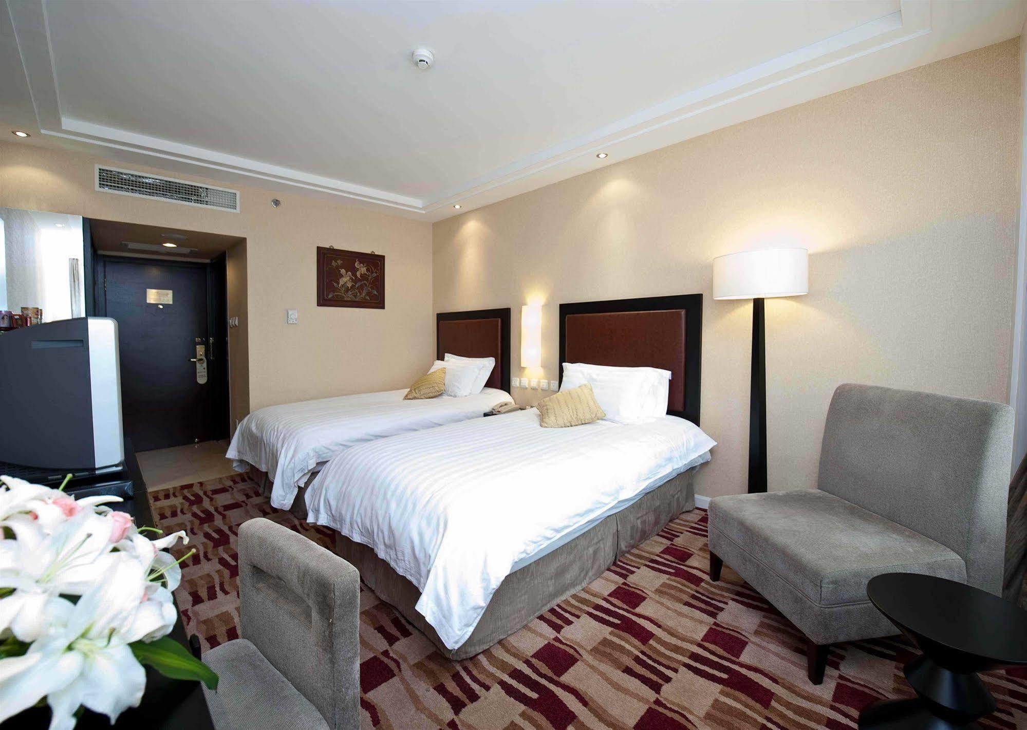 Yanshan Hotel Пекин Экстерьер фото