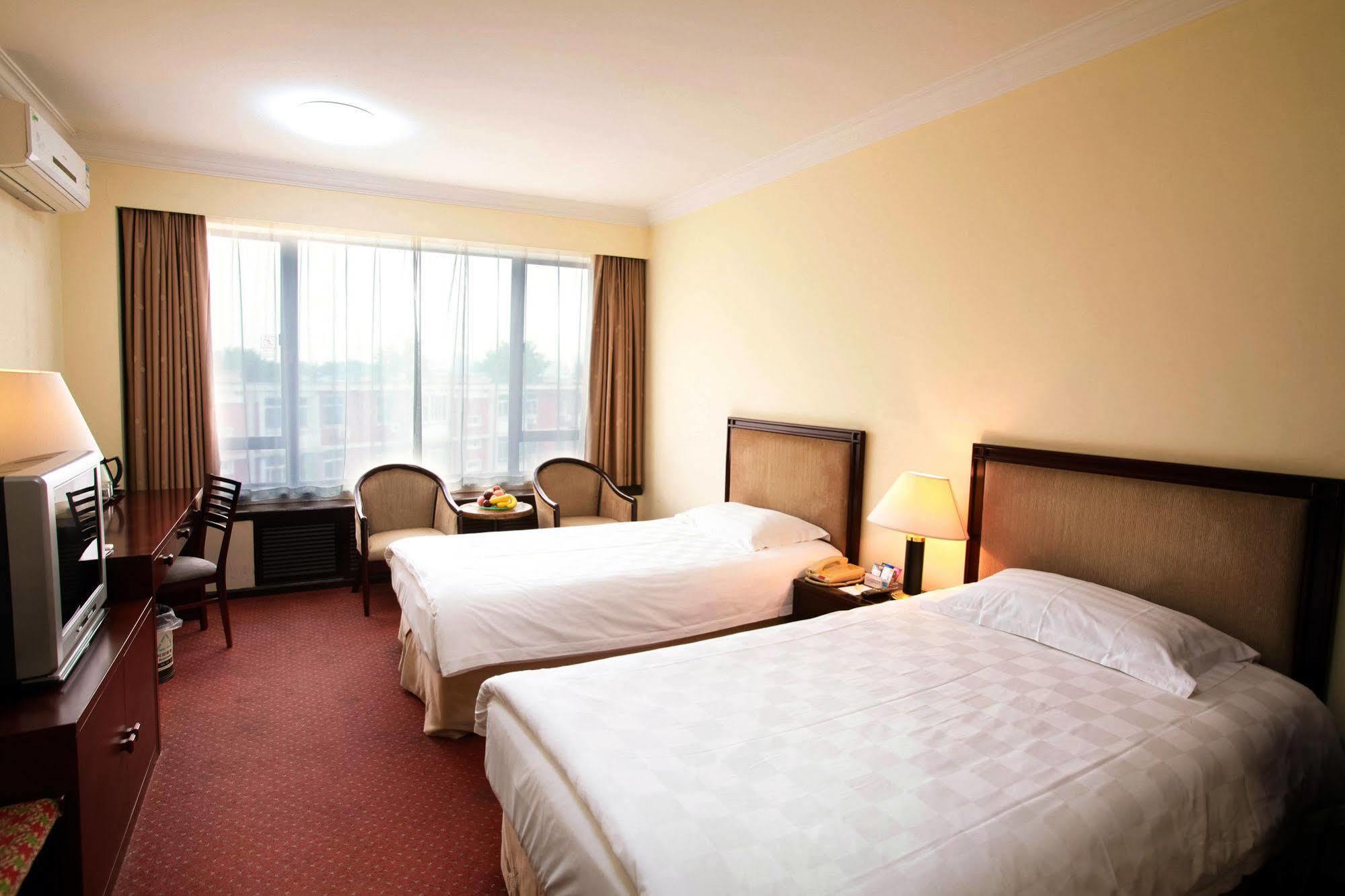 Yanshan Hotel Пекин Экстерьер фото