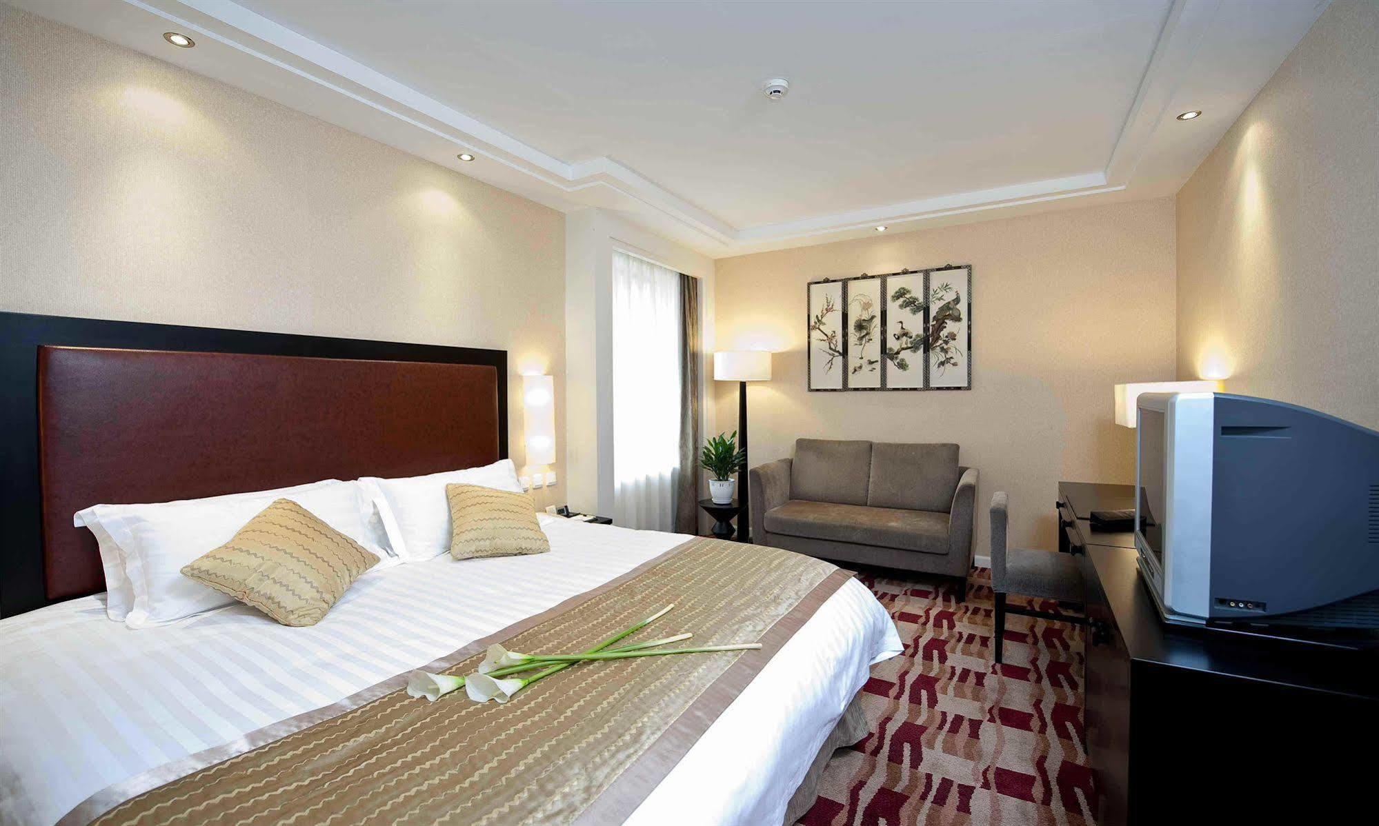 Yanshan Hotel Пекин Экстерьер фото